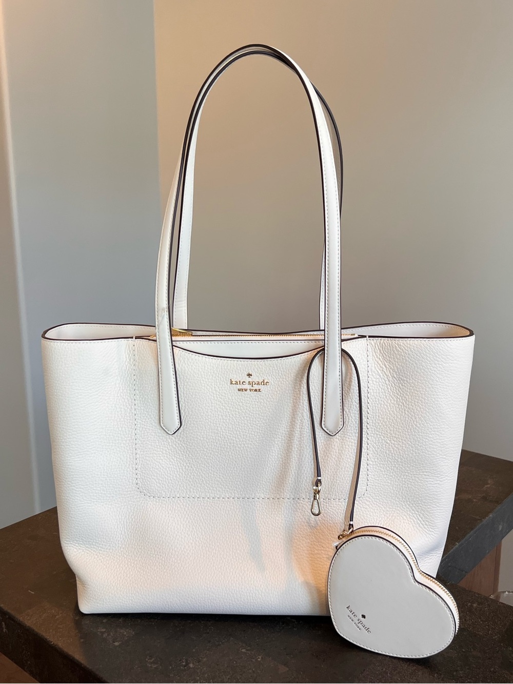 NWT Kate Spade White Pebbled Leather Tote with Heart Coin Purse